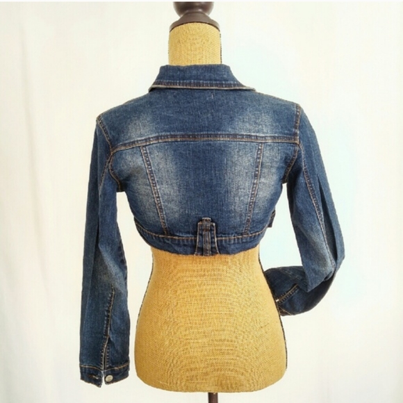 Super cute Cropped Denim Jacket - Picture 4 of 4